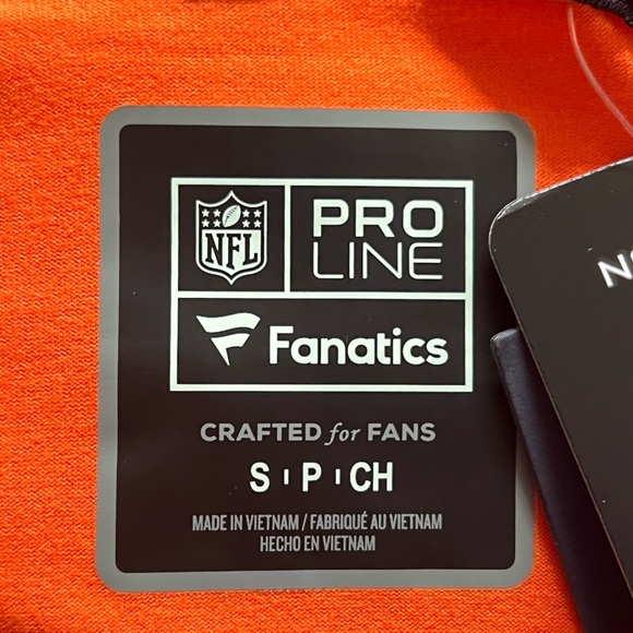 NWT Fanatics NFL Cleveland Brown Full Zip Stretch Hooded Jacket Women Small. - Picture 4 of 11